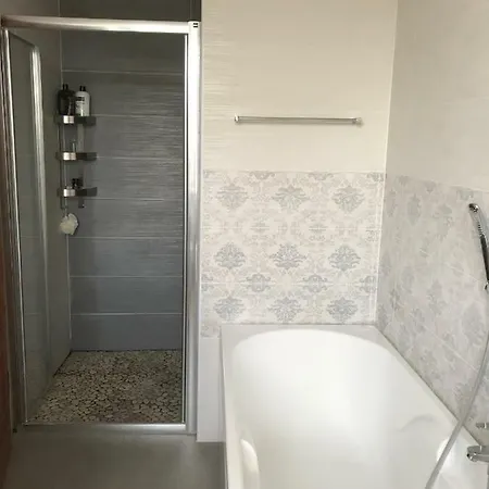 Villa Piscina Con Vista